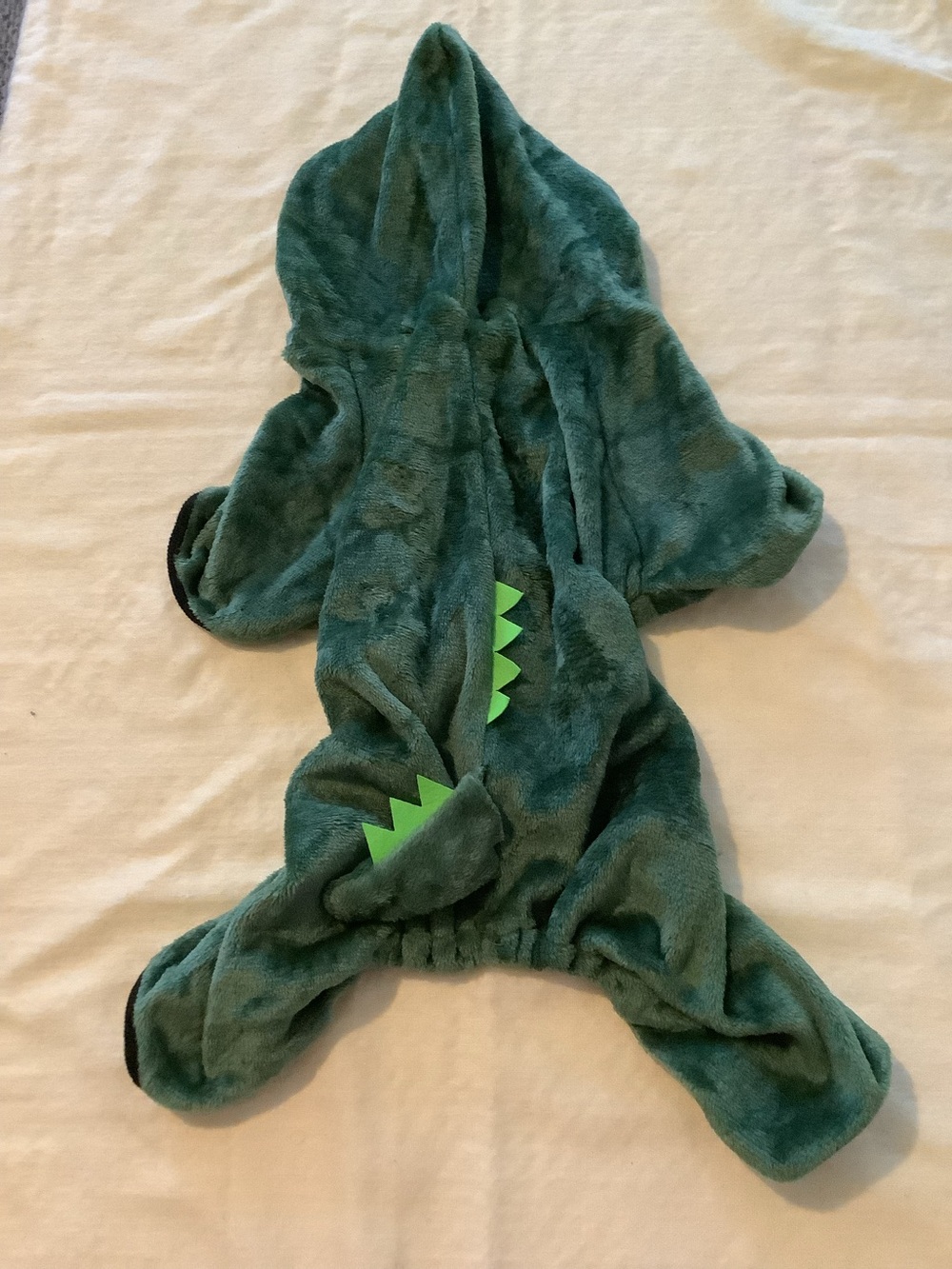 Green Plush Dinosaur Pet Hoodie with Spikes